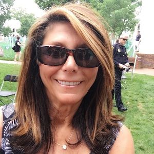 Meet your Posher, Robin